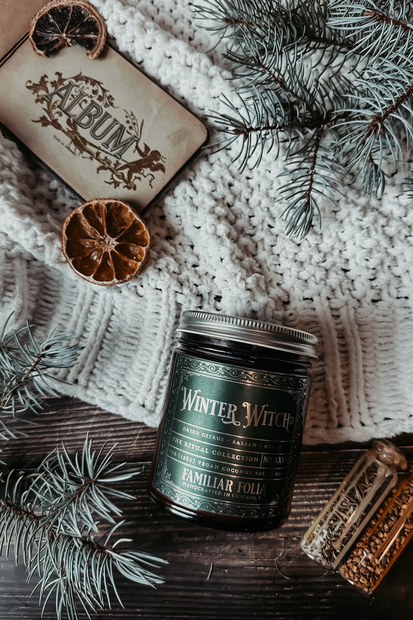 Winter Witch (Dried Citrus & Balsam)
